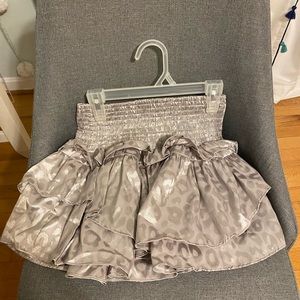 Pants Store silver metallic cheetah print skirt XS